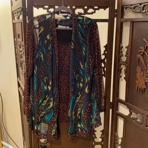 Susan Graver 2 piece top. 1X. Like new.